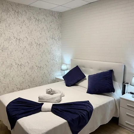 Sancho Hotel 2*